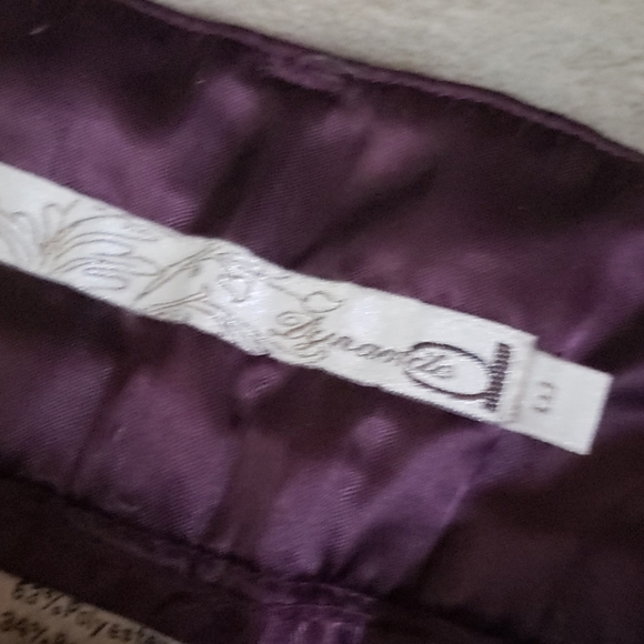 3 pairs of dynamite flared dress pants - Picture 6 of 9